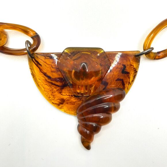 Vintage Art Deco Bakelite Amber-Colored Chain Necklace Bold Abstract Pendant - Picture 2 of 5
